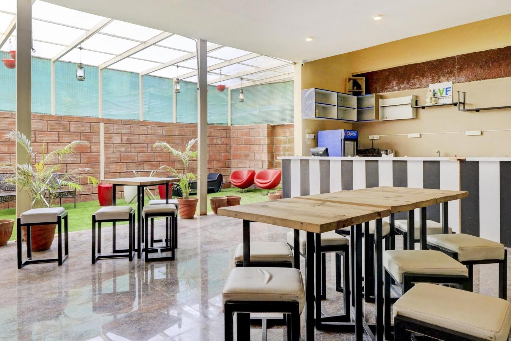 Super Hotel O Together Bangalore Luaran gambar